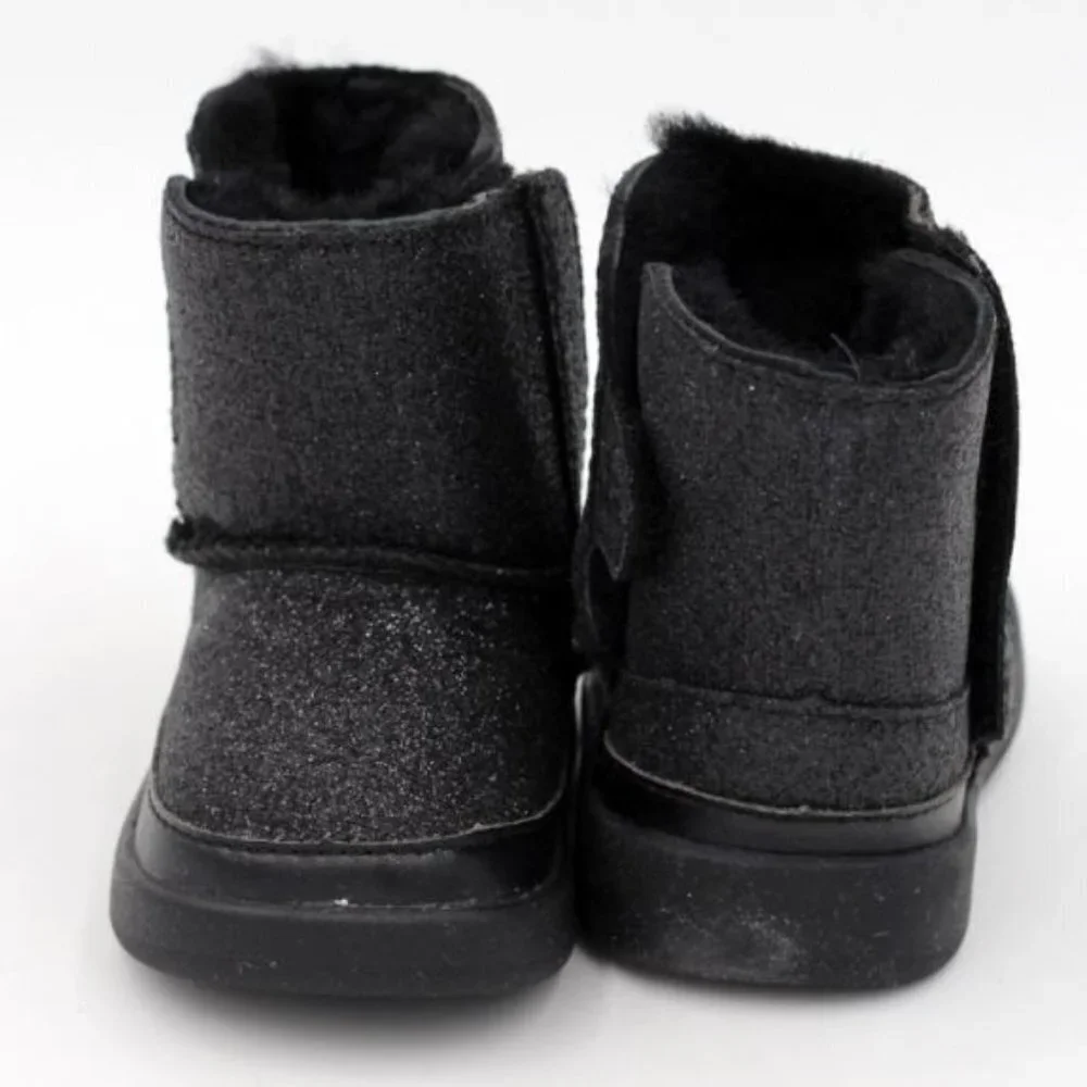 UGGS NWT in box Black Sparkle Keelan Booties